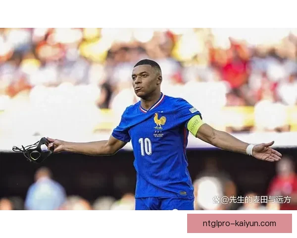 欧洲杯最佳年轻球员表现稳健，备受各界关注