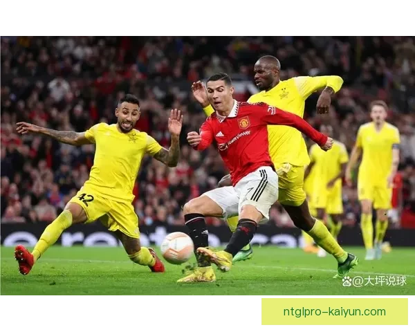 门兴定位球表现持续提升，备受关注的战术发挥逐渐显现效果。